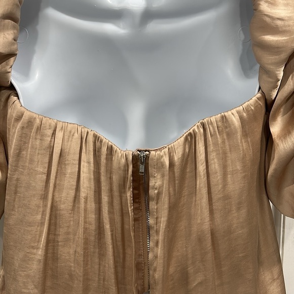 Revolve Bardot Caught Sleeve Off Shoulder Satin Bustier Top in Pebble - 4 - Picture 9 of 15